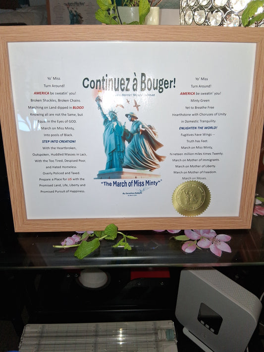 'Continuez à Bouger!' (Keep Moving!) Glossy Gold Seal Embossed Print in Wood Frame - 180 GSM